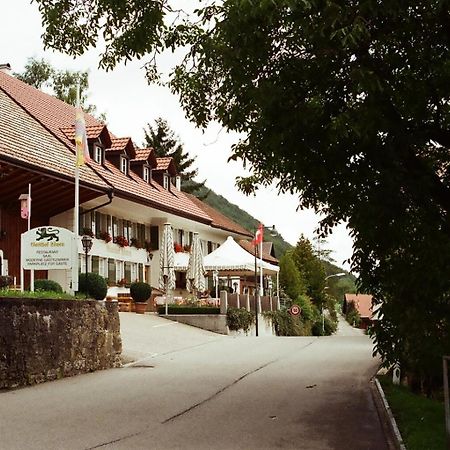 Gasthof Loewen Wisen Exterior foto
